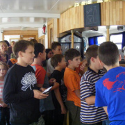 NID-946_hajokirandulas00022.jpg