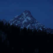 NID-802_Salzburg_zarandok09_02.jpg
