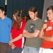 NID-2547_TESZI323.JPG