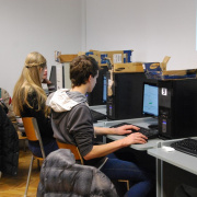 NID-4198_monitorok-12.jpg