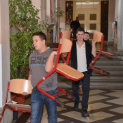 iskolapadok_szekek06.JPG