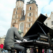NID-3693_Krakko00400.JPG