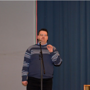 NID-5271_farsang050.JPG