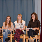 NID-5271_farsang085.JPG