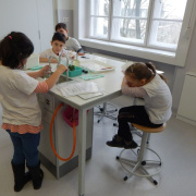 NID-7457_Laborban az 1.c15.jpg