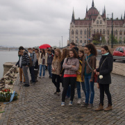 NID-5461_20140425_2017B_Budapest-maskepp_05.jpg