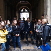NID-5461_20140425_2017B_Budapest-maskepp_09.jpg