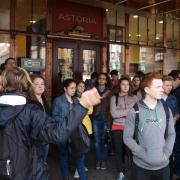 NID-5461_20140425_2017B_Budapest-maskepp_11.jpg