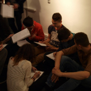 NID-5461_20140425_2017B_Budapest-maskepp_28.jpg