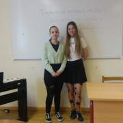Szép Luca és Mencseli Réka, a Palladion Verseny 3. helyezettjei
